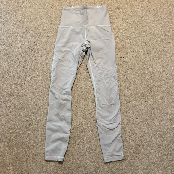 Lululemon light gray athletic leggings - Picture 1 of 6